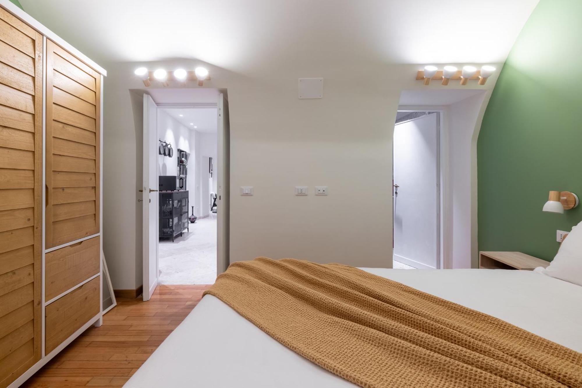 Charming 3 Bedroom Apartment In The Historic Center Roma Dış mekan fotoğraf